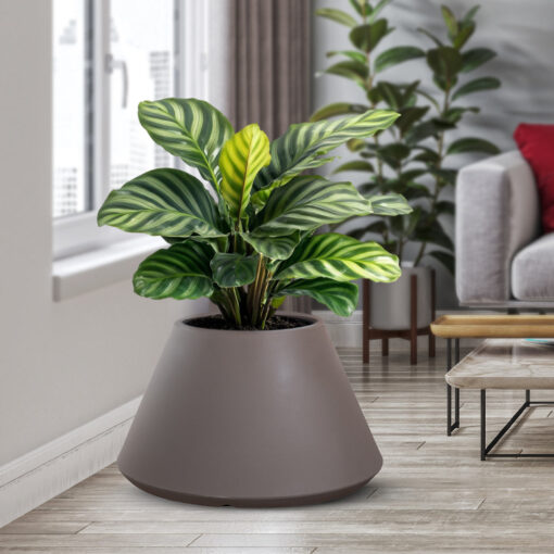 Vaso in resina da esterno interno per piante tondo conico design d.60x35h Stromboli Tortora - immagine 4